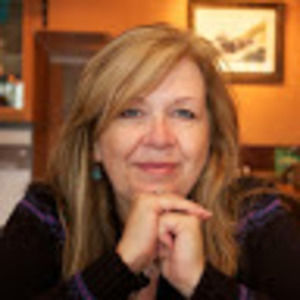 Meet your Posher, Lynn